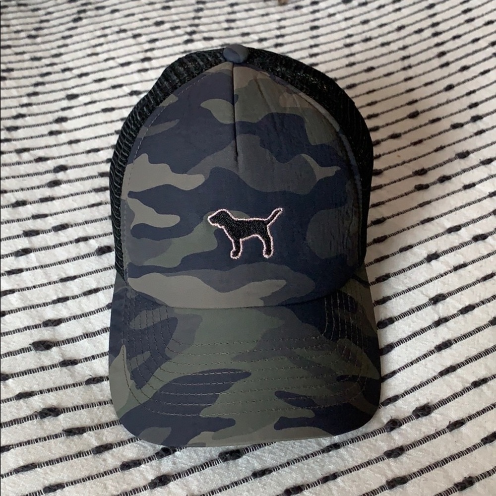PINK - Victoria Secret - Baseball Hat
